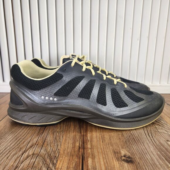 ECCO Biom Fjuel Racer Sneakers Mens Size 8.5 EU 42 Black Running Walking Shoes